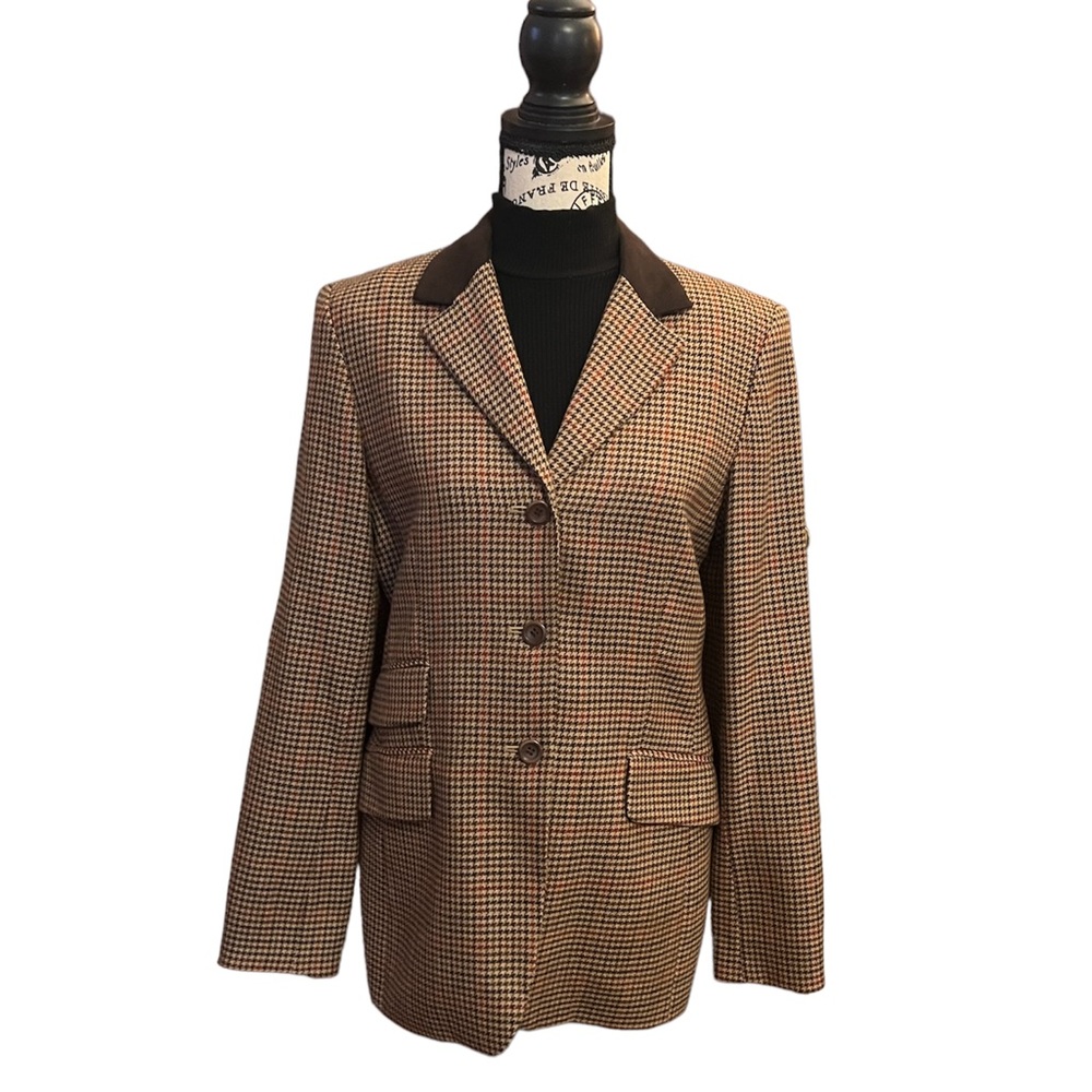 EUC Blazer size 6
